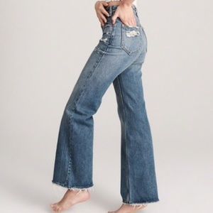 ABERCROMBIE & FITCH | Annie High Rise Wide Leg Jeans | Size 24 | Med Blue